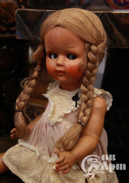 Детская игрушка-кукла ARI