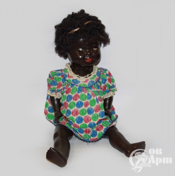 Детская игрушка-кукла "Девочка-негритенок"