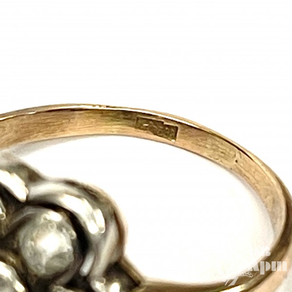 Кольцо малинка с бриллиантами