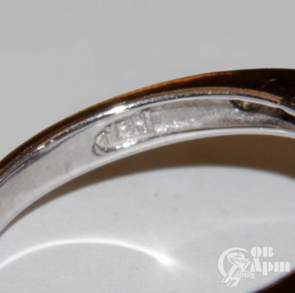 Кольцо с аметистом и бриллиантами