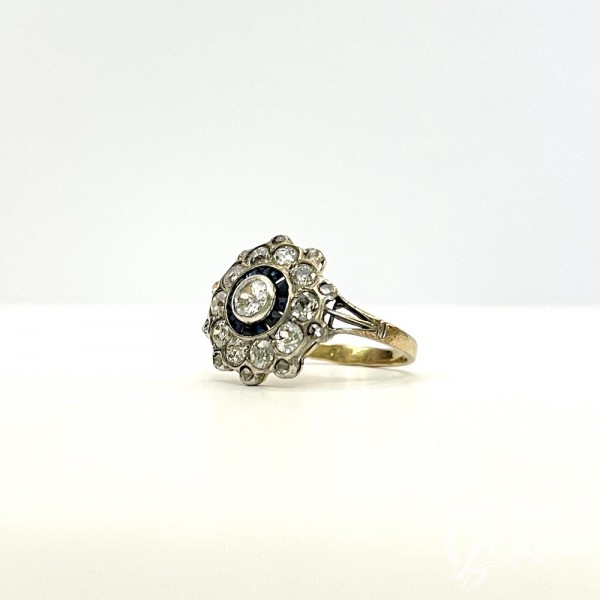 Кольцо с бриллиантами, алмазами и сапфирами