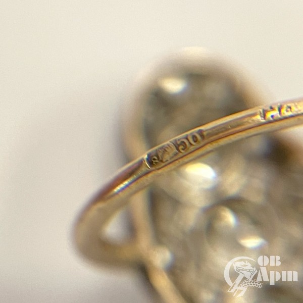 Кольцо с бриллиантами и алмазами