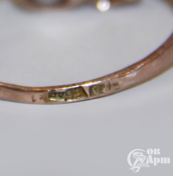 Кольцо "Веточка" с алмаза и ювелирным стеклом