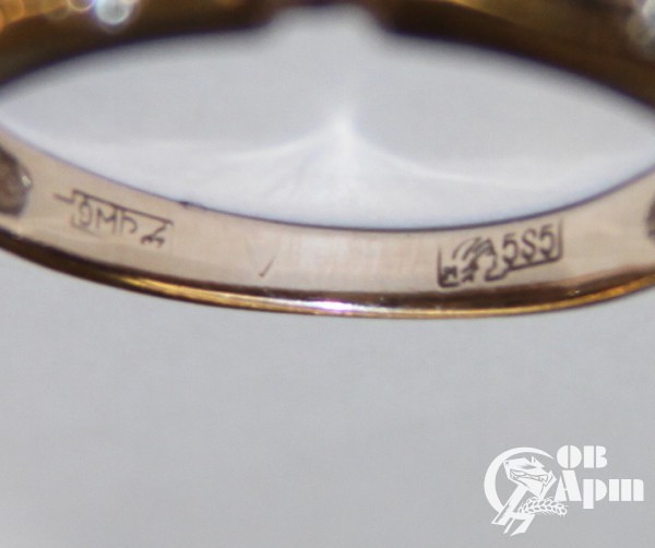 Комплект: кольцо и серьги с бриллиантами
