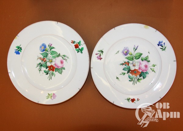 Парные декоративные тарелки "Цветы"