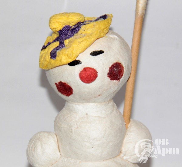 Ватная елочная игрушка "Снеговик"