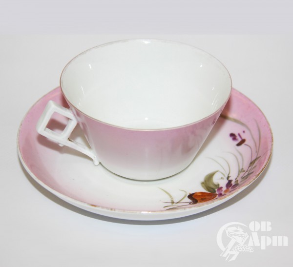 Чайная пара с флористическим узором на розовом фоне ФЗ Кузнецова