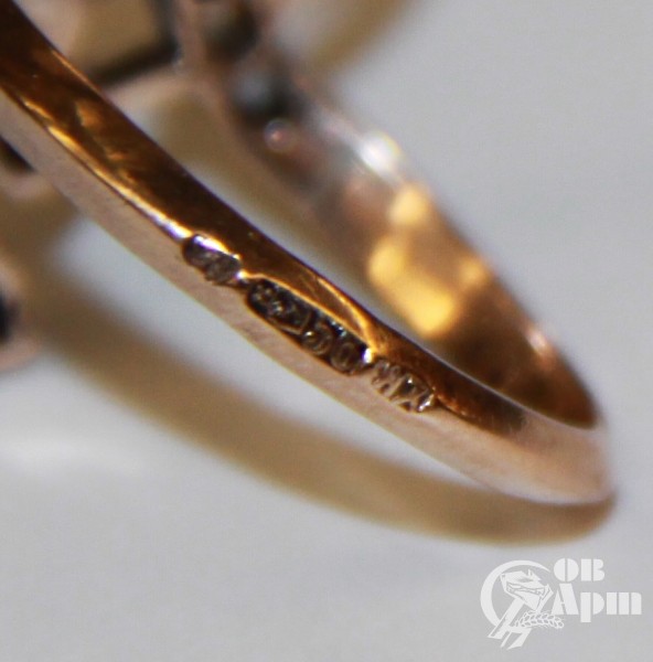 Кольцо "Веточка" с бриллиантами и алмазами