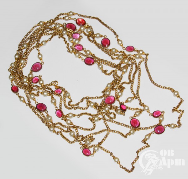 Нить CHANEL с жемчужными и розовыми вставками Gripoix