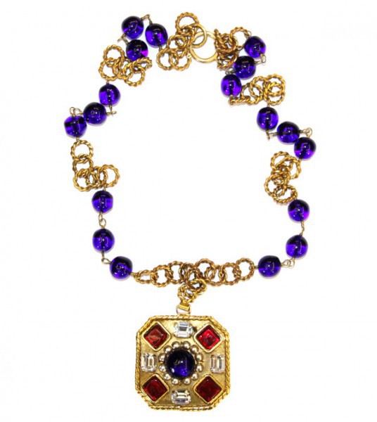 Подвеска CHANEL с цветным Gripoix