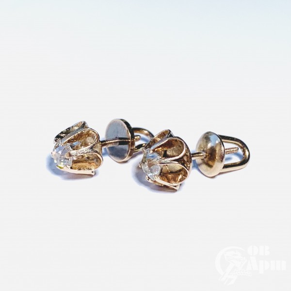 Серебряные серьги пусеты с бриллиантами: описание, фото, отзывы