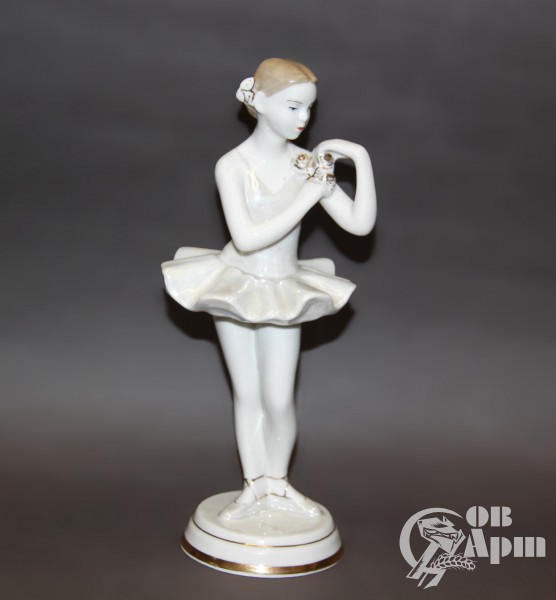 Скульптура "Балерина"