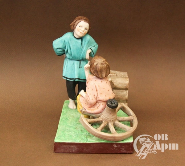 Скульптура "Играющие дети"