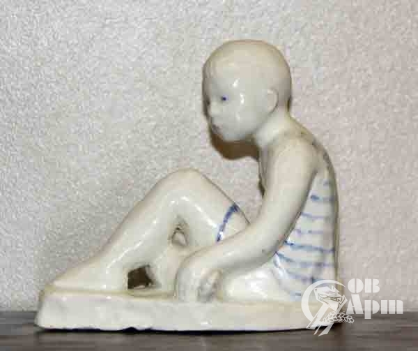 Скульптура "Мальчик"