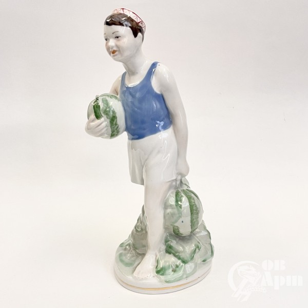 Скульптура "Мальчик с арбузами"