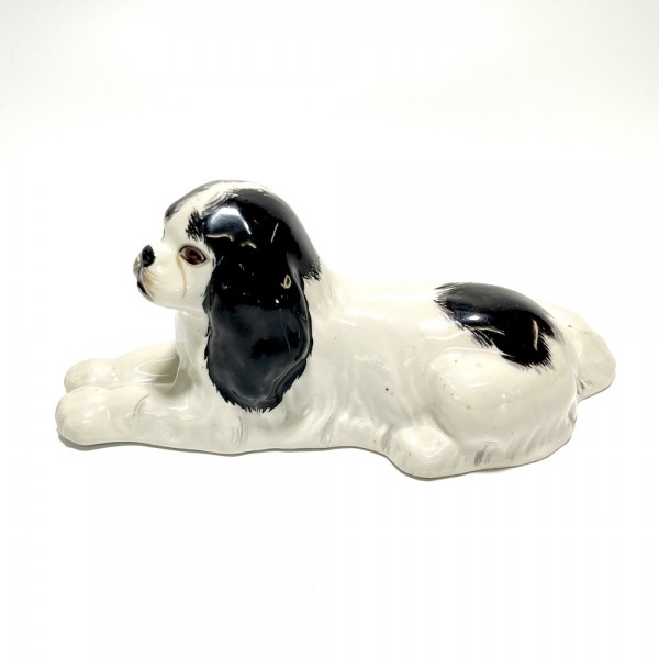 Скульптура "Собака породы спаниель"